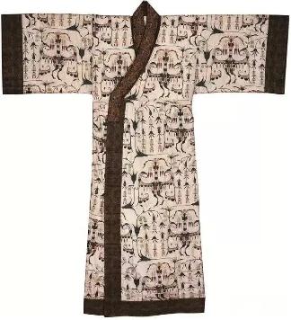 馬山N10人鳳鳥花卉紋繡淺黃絹面綿袍.jpg