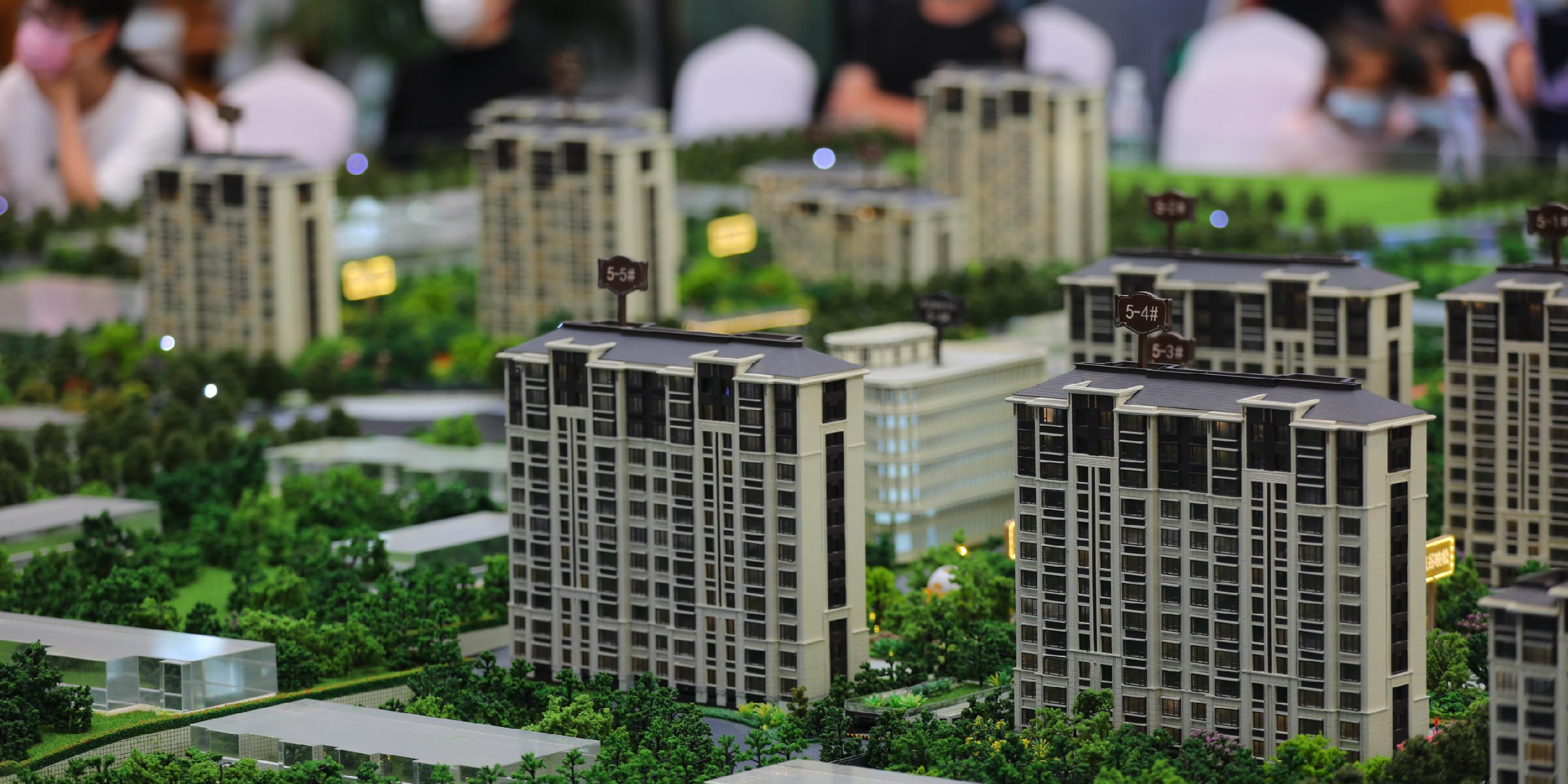 大丰收!上海2024年土拍收官:民企宸嘉发展溢价40%拿地,金茂连中三元 - 经济观察网 - 专业财经新闻网站