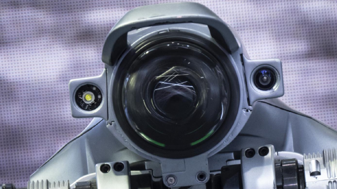 Left hand NVIDIA, right hand DeepSeek: The 'Brain' Battle Behind Yushu's IPO