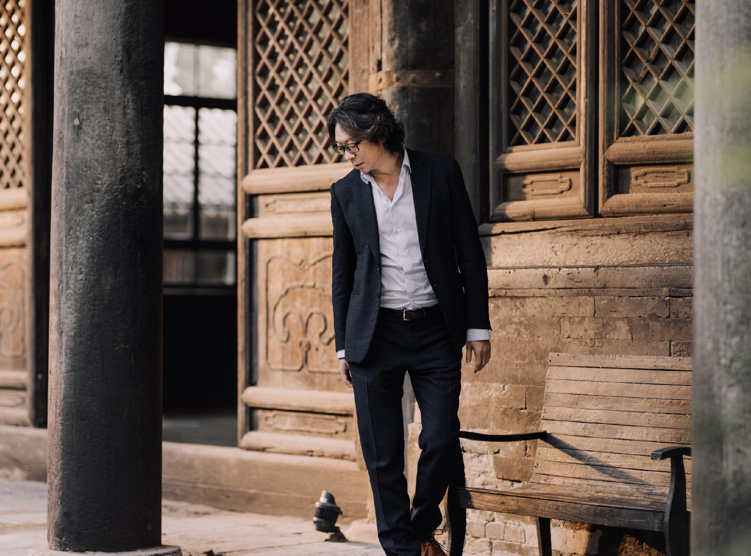 Xu Zhiyuan: Describing the world is both exciting and exhausting | Our Quarter Century