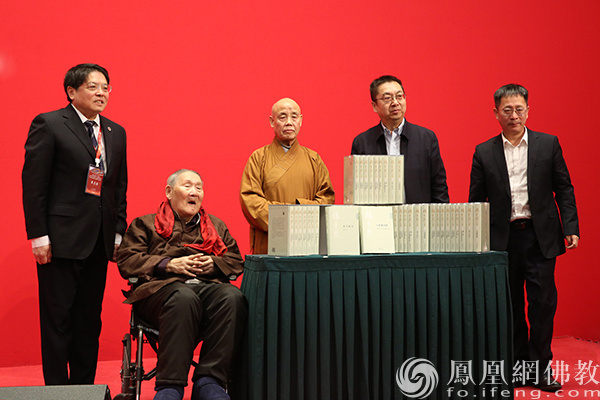 以志纪念：一组珍贵影像送别楼宇烈先生