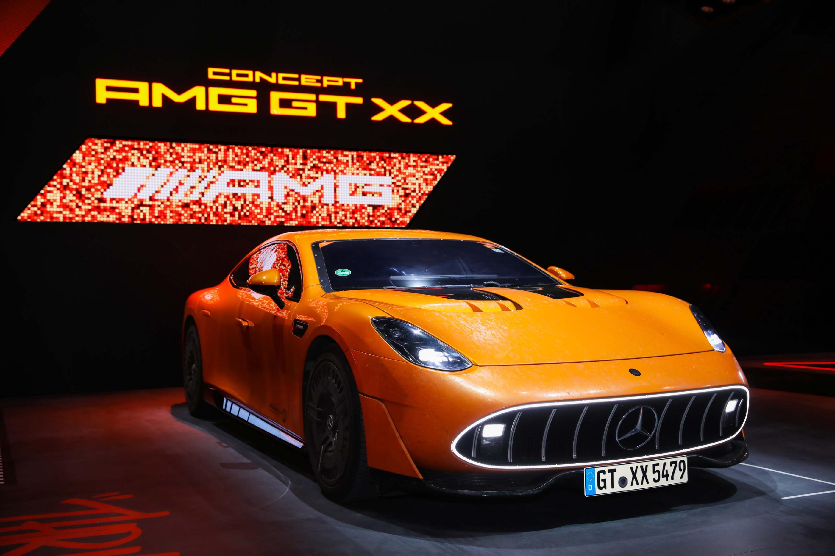 奔驰答卷，四个字诠释卓越表现