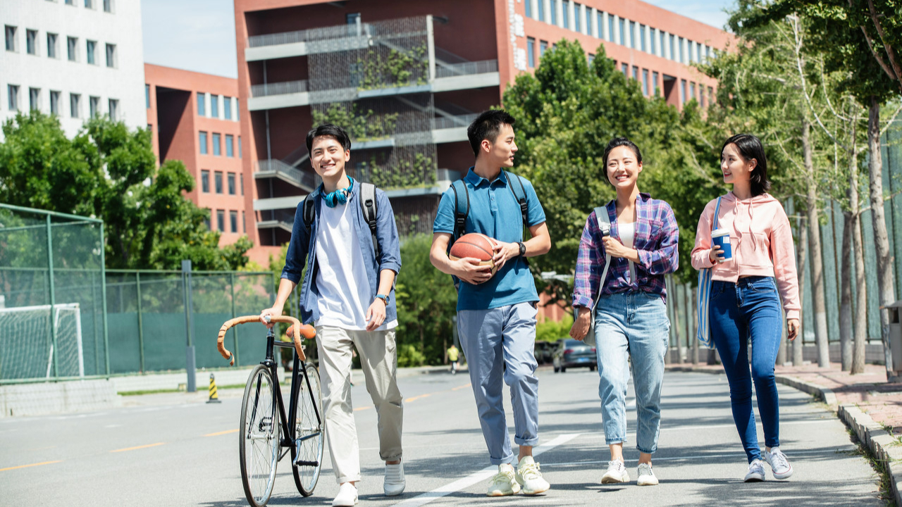 河北安国中学宿舍照片图片