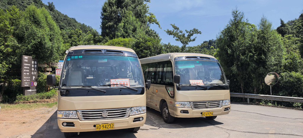 免费接驳车。受访者供图