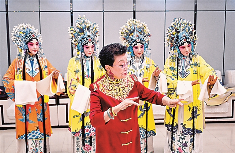 【新时代记录】三晋梨园唱新声 【新时代记录】三晋梨园唱新声