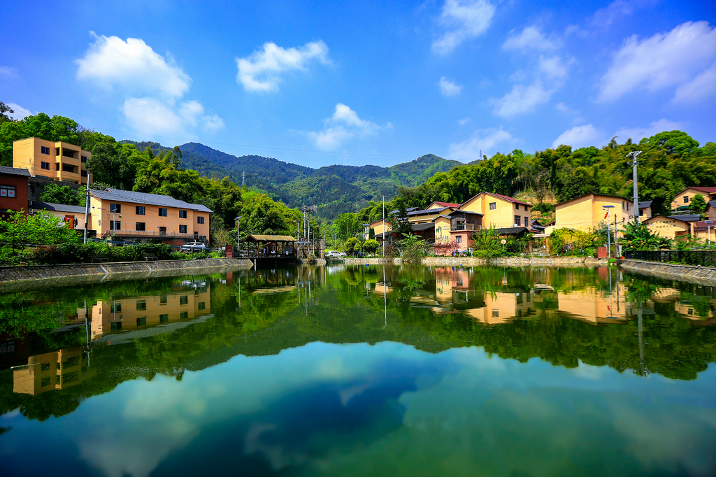 丰文街道三河村。沙坪坝区生态环境局供图
