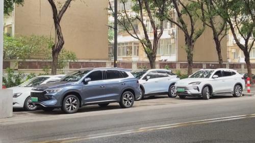 李斌谈技术路线往纯电收敛，预测下半年汽车市场会有所好转