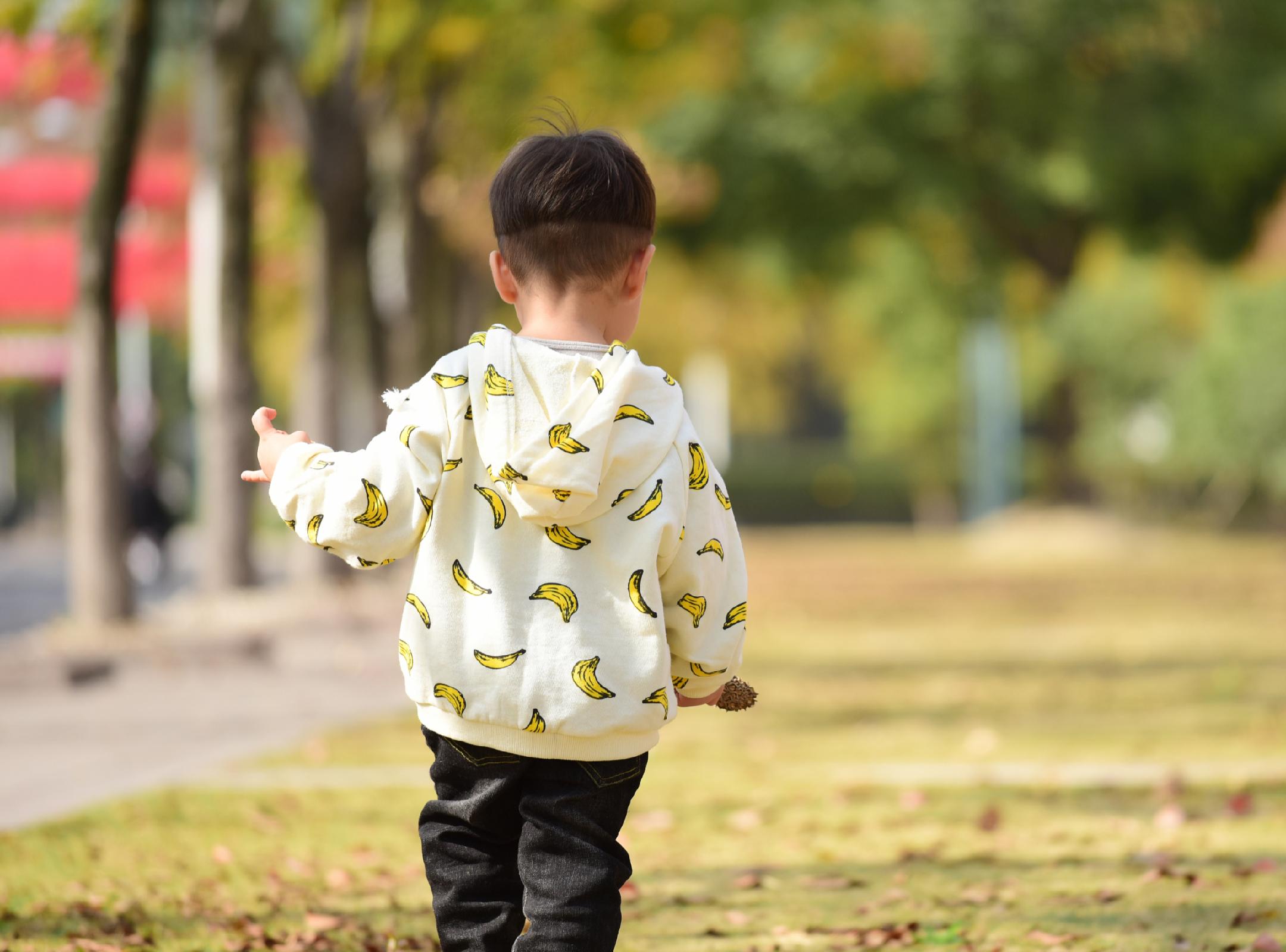 徐军：让孤困儿童过上更好生活