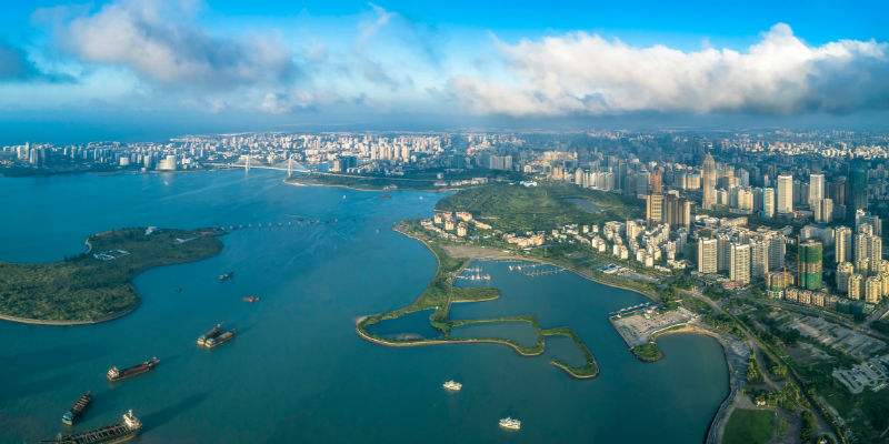 海南自由贸易港人才发展研究院院长李世杰：海南营商环境“显著改变”，全岛封关任务“依然繁重” 