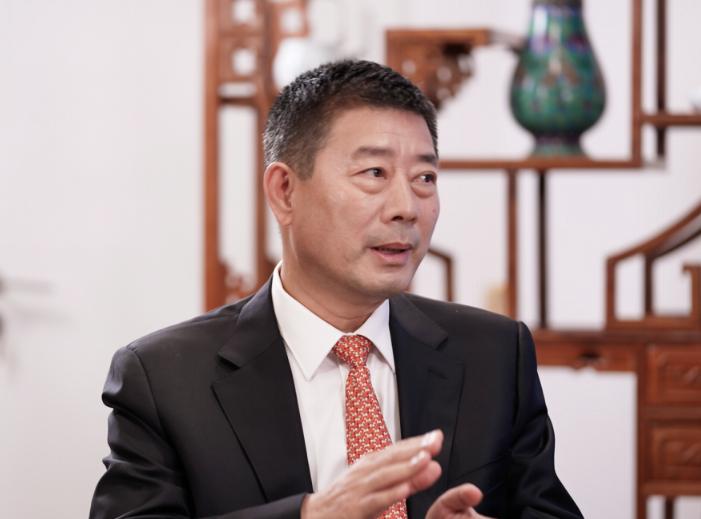 冷友斌：中国奶瓶要装中国奶 每5听婴幼儿奶粉中就有1听是“飞鹤”